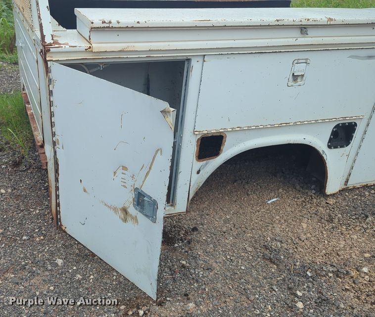 image for item EQ2075 Knapheide  696J1 utility bed