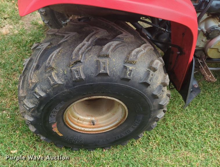 image for item EQ2081 1989 Honda  Fourtrax ATV