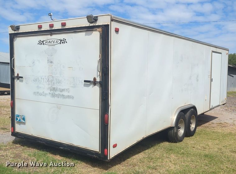 image for item EQ2083 2006 Carson trailer Racer enclosed cargo trailer