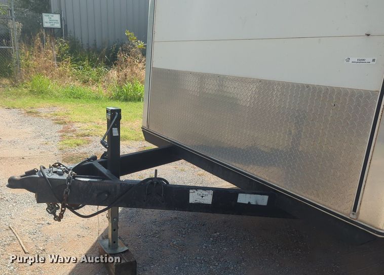 image for item EQ2083 2006 Carson trailer Racer enclosed cargo trailer