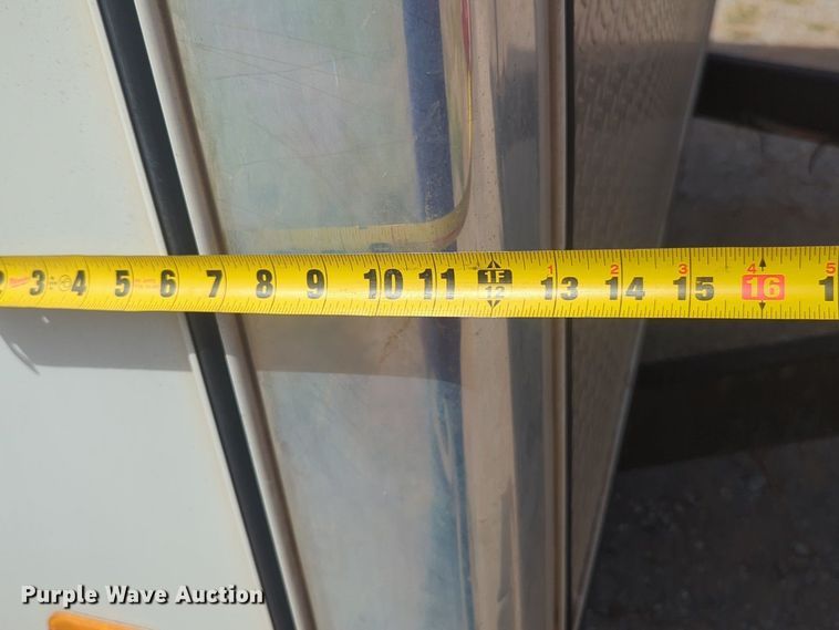 image for item EQ2083 2006 Carson trailer Racer enclosed cargo trailer