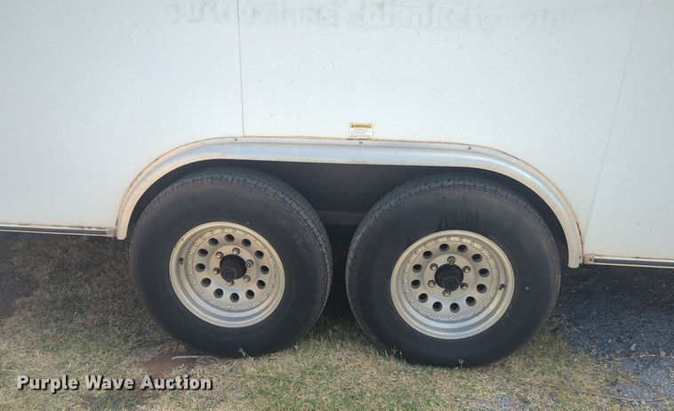 image for item EQ2083 2006 Carson trailer Racer enclosed cargo trailer