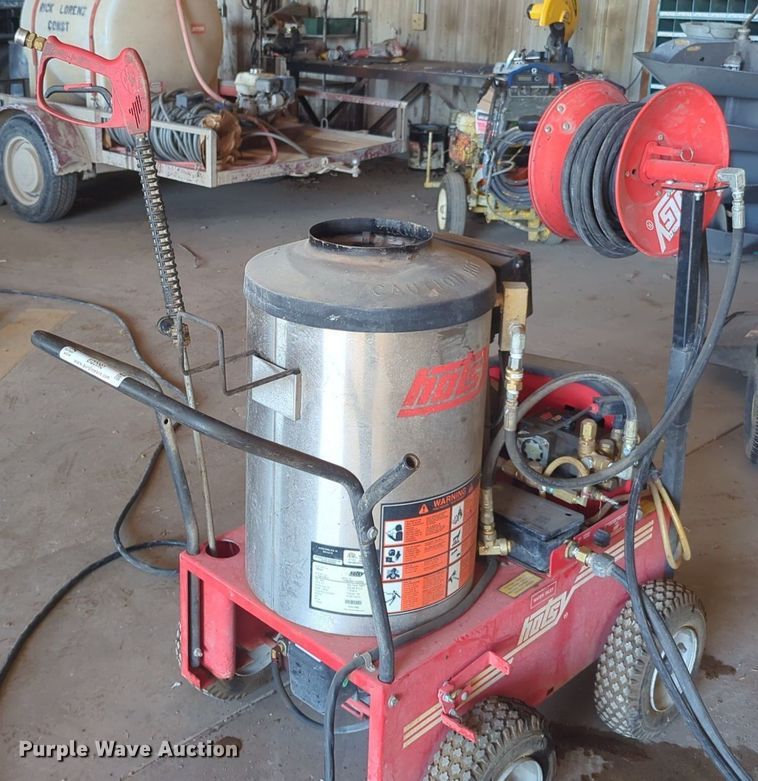 image for item EQ2092 Hotsy HC340R/L pressure washer