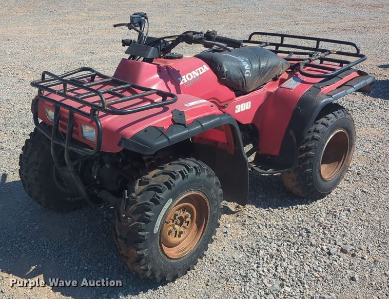 image for item EQ2132 1996 Honda Fourtrax ATV