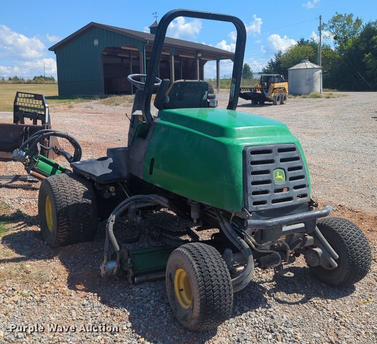 image for item EQ2137 John Deere reel mower