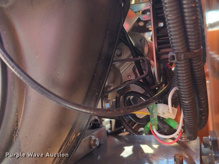 image for item EQ2140 LandHero LDH-T460 compact utility loader