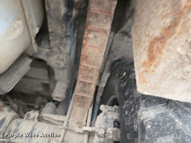 image for item EQ2501 2012 Ford F350 Super Duty XL flatbed pickup truck