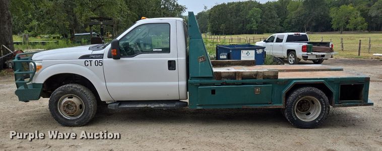 image for item EQ2503 2012 Ford F350 Super Duty XL flatbed pickup truck