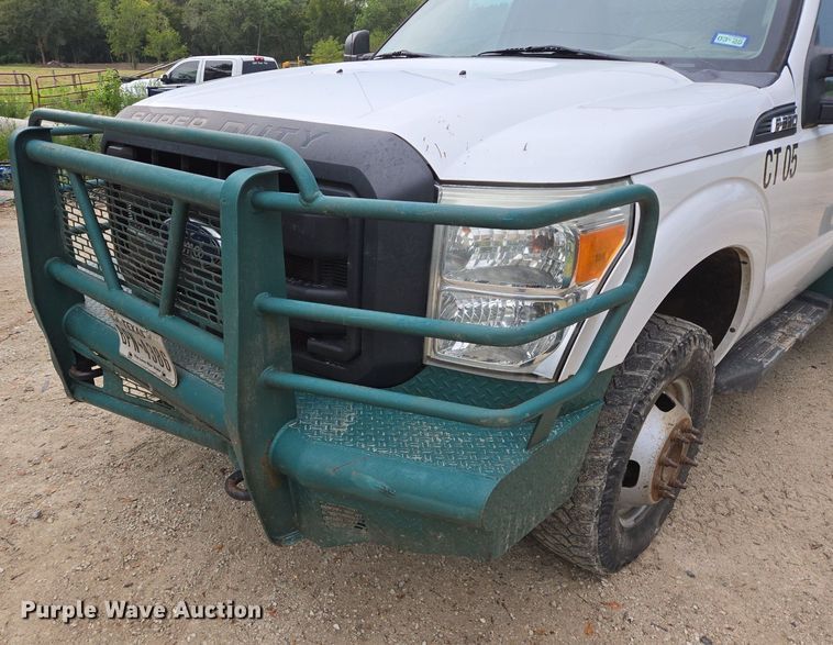 image for item EQ2503 2012 Ford F350 Super Duty XL flatbed pickup truck