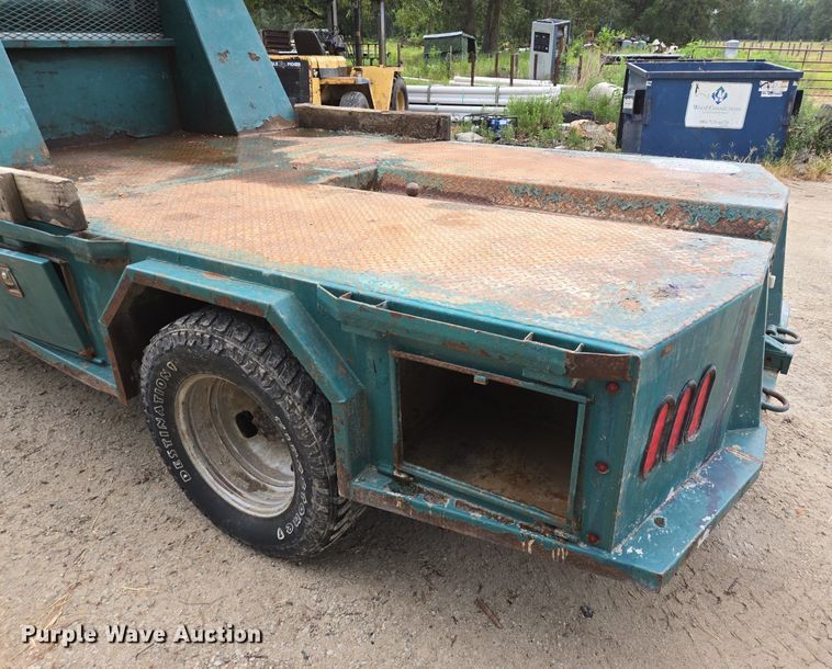 image for item EQ2503 2012 Ford F350 Super Duty XL flatbed pickup truck