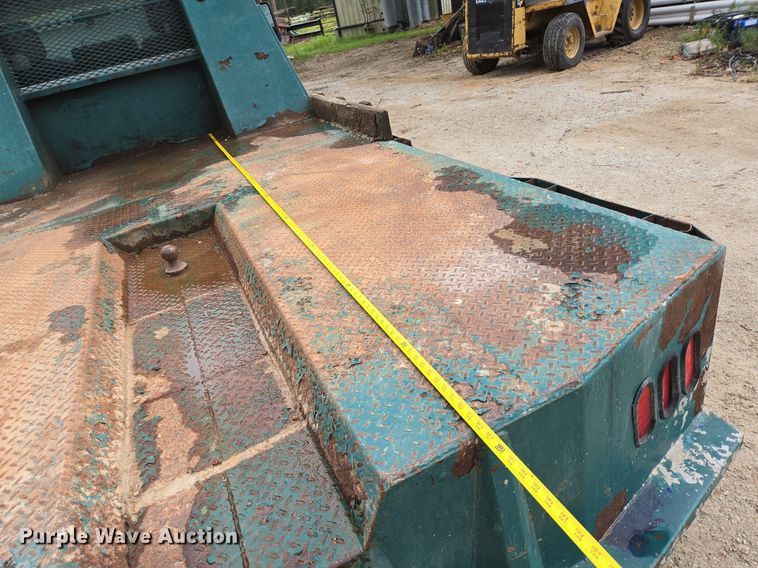 image for item EQ2503 2012 Ford F350 Super Duty XL flatbed pickup truck