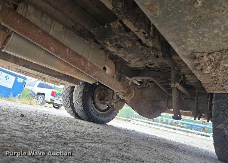 image for item EQ2503 2012 Ford F350 Super Duty XL flatbed pickup truck