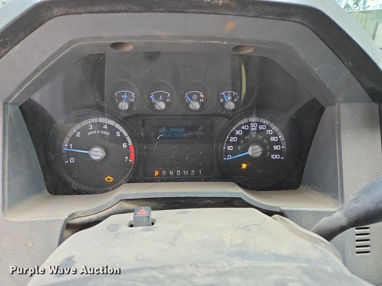 image for item EQ2503 2012 Ford F350 Super Duty XL flatbed pickup truck