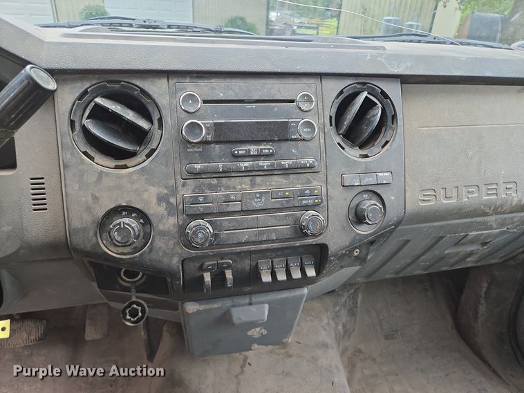 image for item EQ2503 2012 Ford F350 Super Duty XL flatbed pickup truck