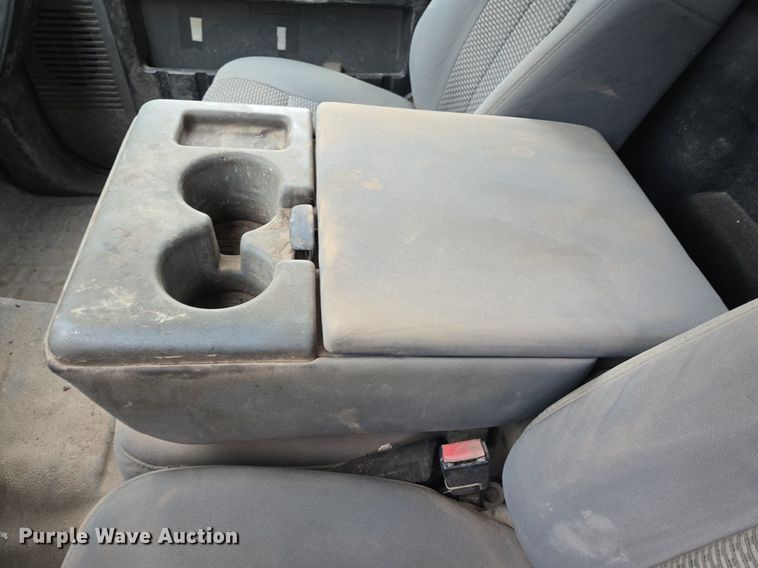 image for item EQ2503 2012 Ford F350 Super Duty XL flatbed pickup truck