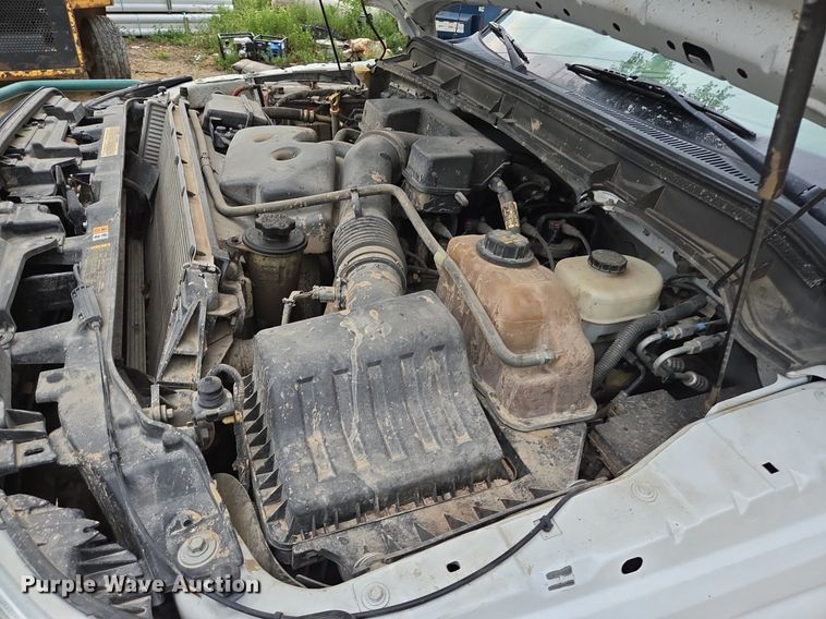 image for item EQ2503 2012 Ford F350 Super Duty XL flatbed pickup truck