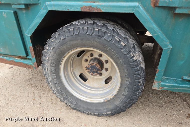 image for item EQ2503 2012 Ford F350 Super Duty XL flatbed pickup truck