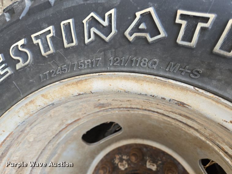 image for item EQ2503 2012 Ford F350 Super Duty XL flatbed pickup truck