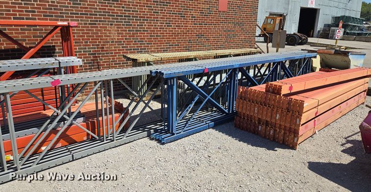 image for item EQ3501 Keystone pallet racking 