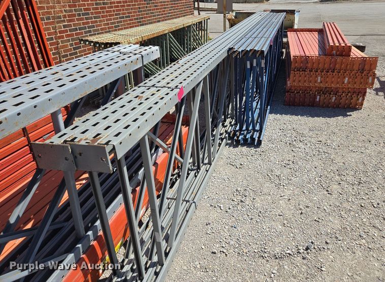 image for item EQ3501 Keystone pallet racking 