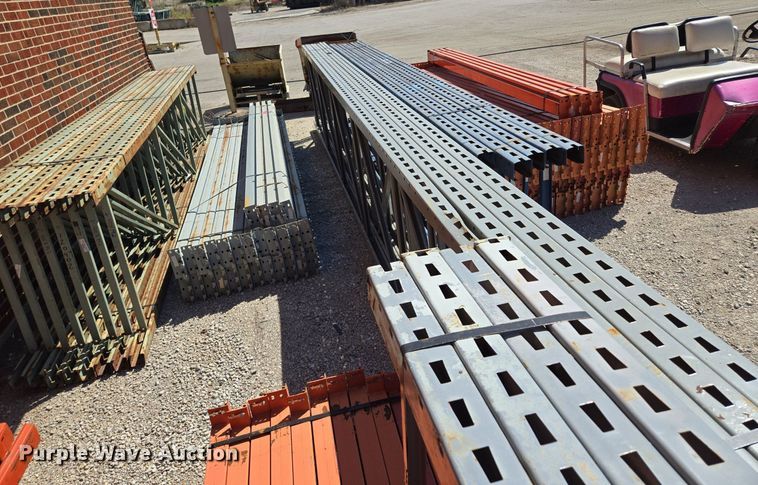 image for item EQ3501 Keystone pallet racking 