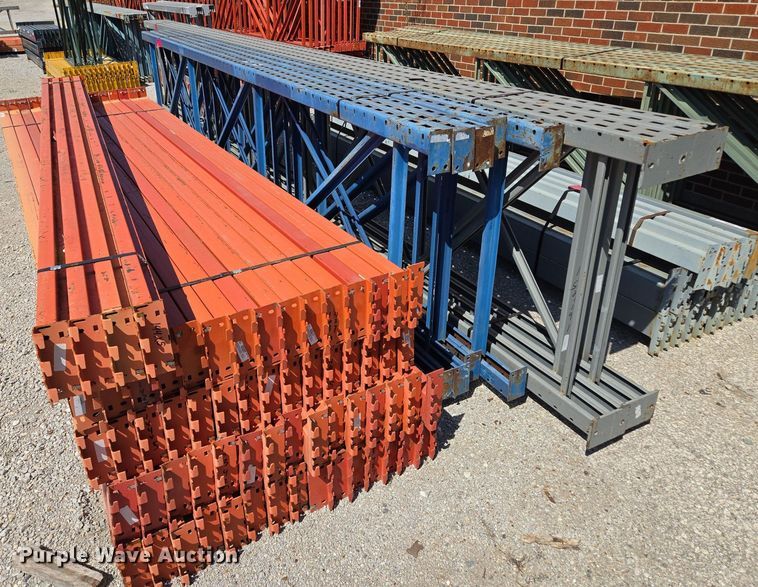 image for item EQ3501 Keystone pallet racking 