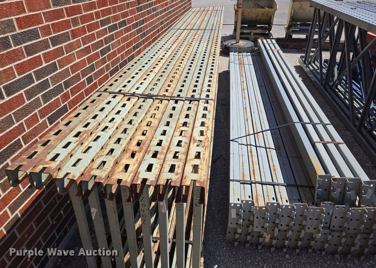 image for item EQ3502 Keystone pallet racking