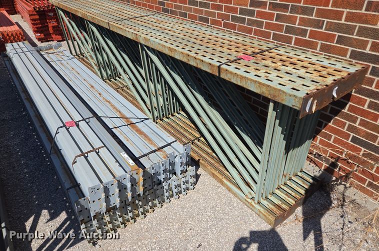 image for item EQ3502 Keystone pallet racking