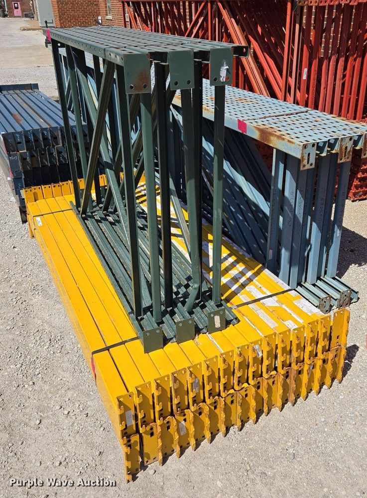 image for item EQ3503 Keystone  pallet racking