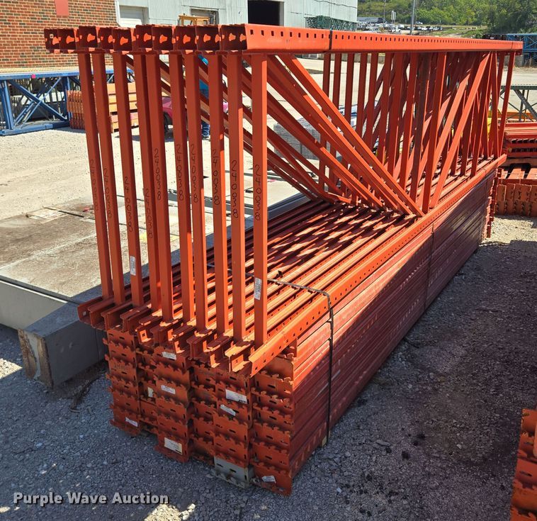 image for item EQ3510 Paltier pallet racking 