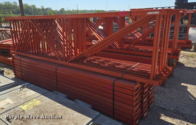 image for item EQ3510 Paltier pallet racking 