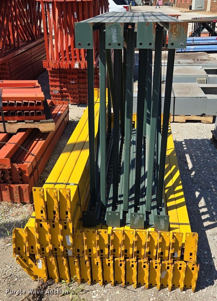 image for item EQ3513 Keystone  pallet racking 