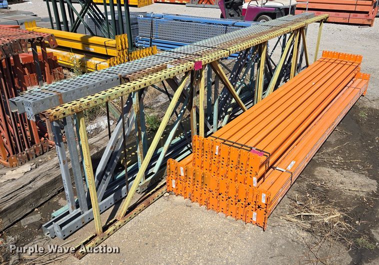 image for item EQ3515 Teardrop  pallet racking 