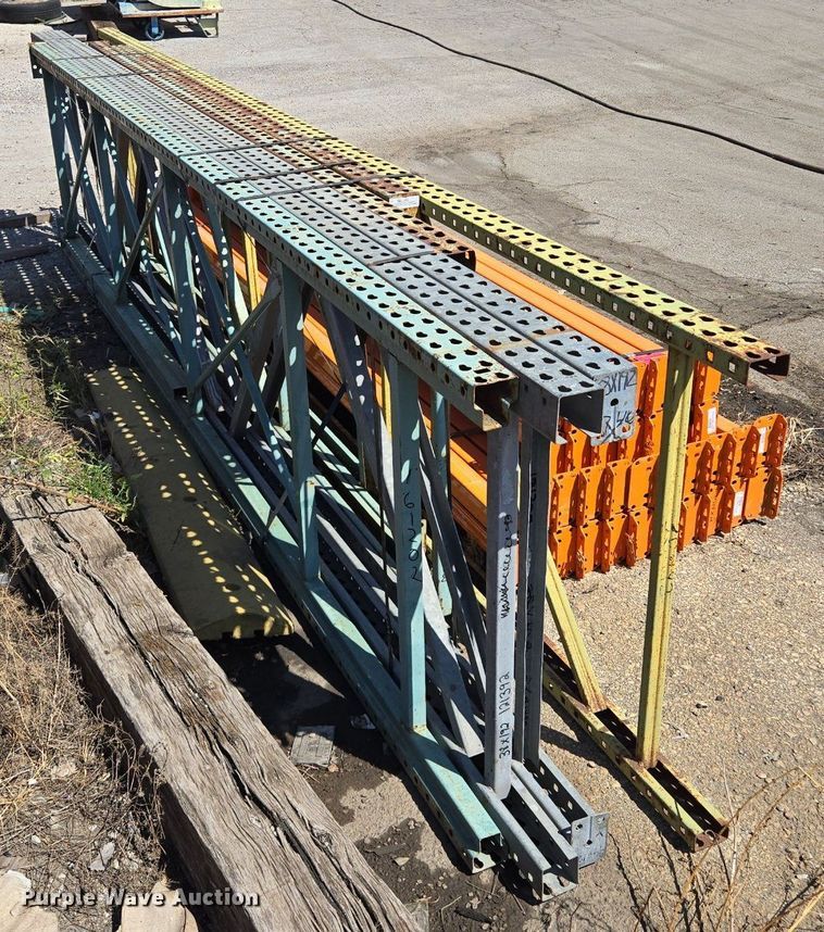 image for item EQ3515 Teardrop  pallet racking 