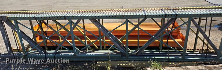 image for item EQ3515 Teardrop  pallet racking 