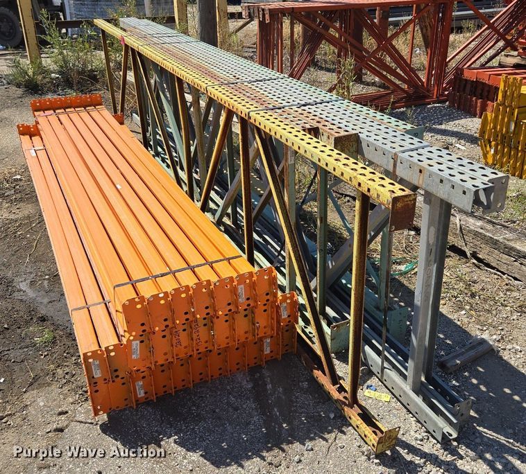 image for item EQ3515 Teardrop  pallet racking 