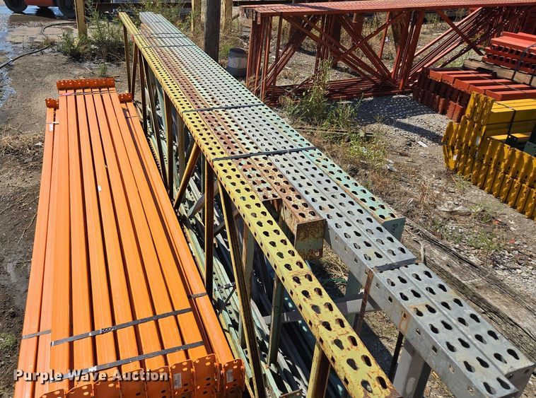 image for item EQ3515 Teardrop  pallet racking 