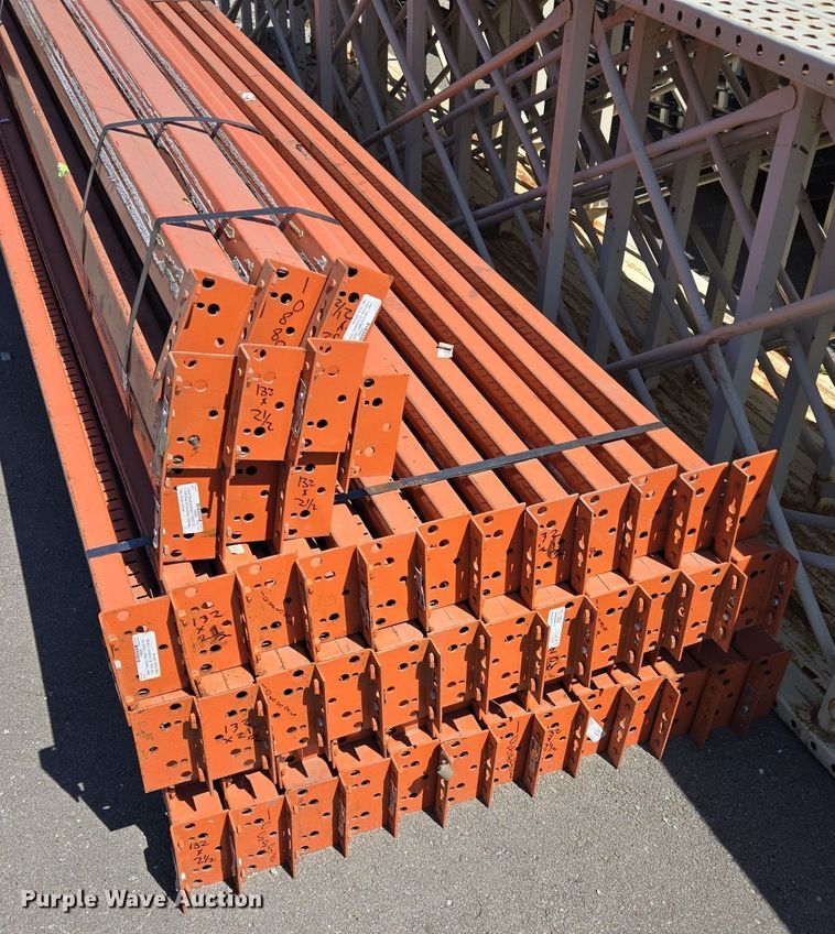 image for item EQ3516 Teardrop pallet racking 