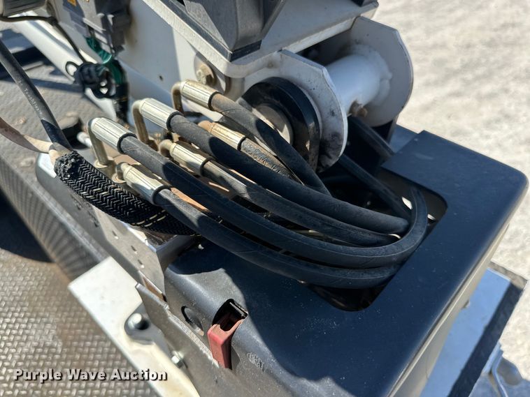 image for item IB9457 2015 Chevrolet  Silverado 3500HD utility / service truck