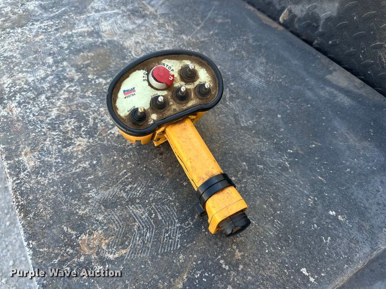 image for item IB9457 2015 Chevrolet  Silverado 3500HD utility / service truck