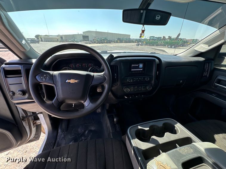 image for item IB9457 2015 Chevrolet  Silverado 3500HD utility / service truck