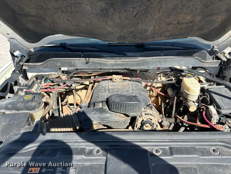 image for item IB9457 2015 Chevrolet  Silverado 3500HD utility / service truck