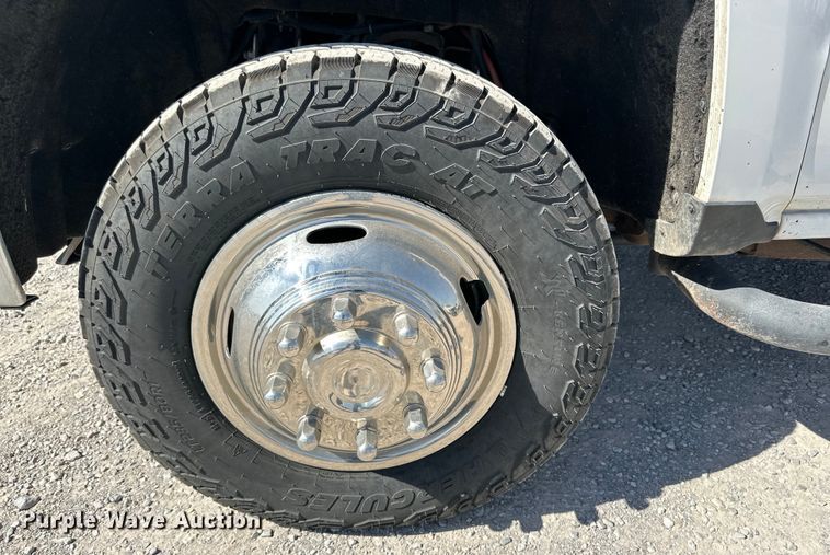 image for item IB9457 2015 Chevrolet  Silverado 3500HD utility / service truck