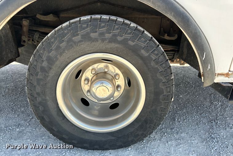 image for item IB9457 2015 Chevrolet  Silverado 3500HD utility / service truck