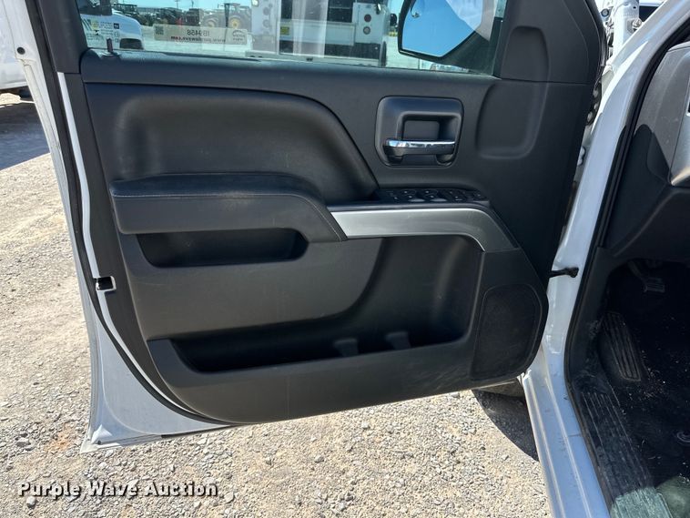 image for item IB9458 2016 Chevrolet Silverado 1500 Double Cab pickup truck