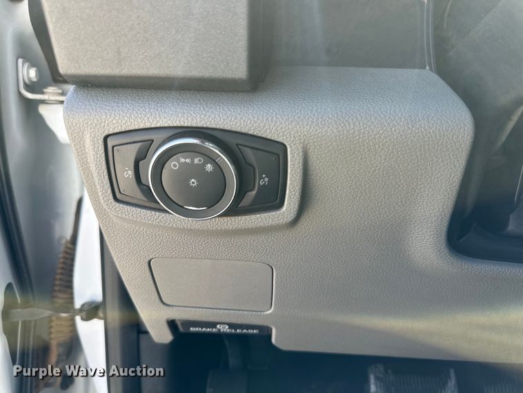 image for item IB9459 2019 Ford F550 Super Duty XL SuperCab utility / service truck