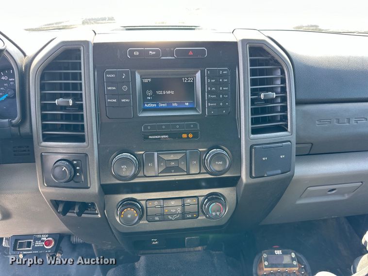 image for item IB9459 2019 Ford F550 Super Duty XL SuperCab utility / service truck