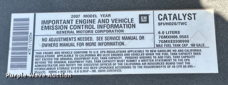 image for item IB9461 2007 GMC Sierra Classic 2500HD utility bed pickup truck