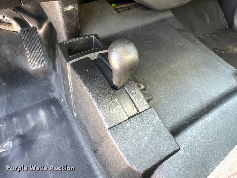 image for item IB9462 2015 Chevrolet Silverado 2500HD Double Cab pickup truck