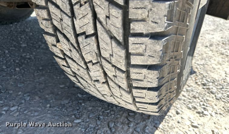 image for item IB9462 2015 Chevrolet Silverado 2500HD Double Cab pickup truck